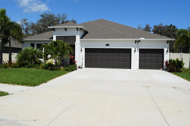 property at 1992 Killian Dr