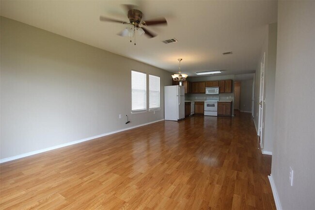 5808 Angel Dr photo'