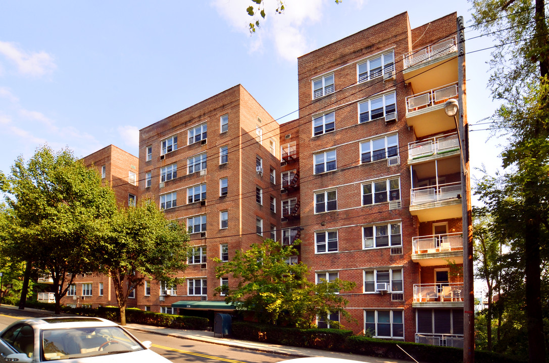 Origin Independence in Bronx, NY - Foto de edificio