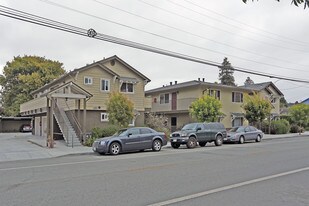 228 Center St in Santa Cruz, CA - Building Photo