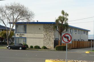 The Lark & Meadows in Newark, CA - Building Photo - Building Photo