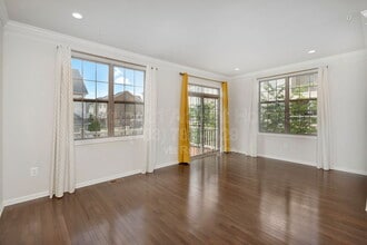 22447 Norwalk Square in Ashburn, VA - Building Photo - Building Photo