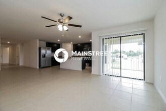 35637 Rose Moss Ave in Leesburg, FL - Building Photo - Building Photo