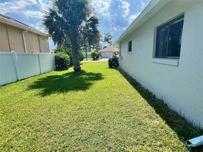 6 Willow Grove Pl in Palm Coast, FL - Building Photo - Building Photo