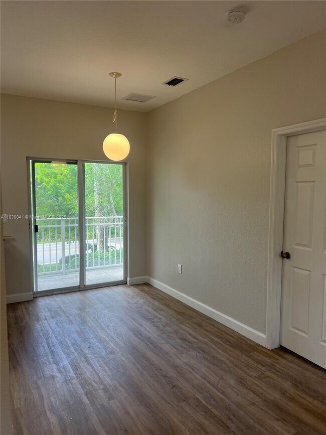 2610 NE 3rd Dr in Homestead, FL - Building Photo - Building Photo