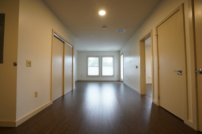 400 Langley Rd