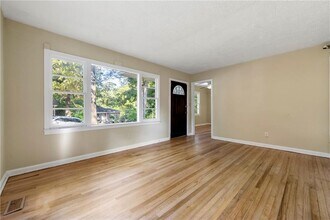 959 Margaret Pl NW in Atlanta, GA - Building Photo - Building Photo