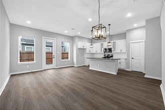 8470 Berry Rd in Houston, TX - Building Photo - Building Photo