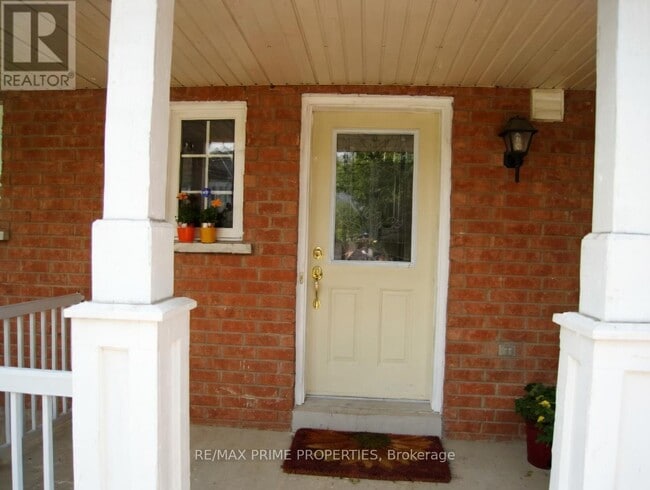 14 Forest Valley Rd in Markham, ON - Building Photo - Building Photo