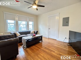 2 Corinne Rd, Unit 2 in Boston, MA - Building Photo