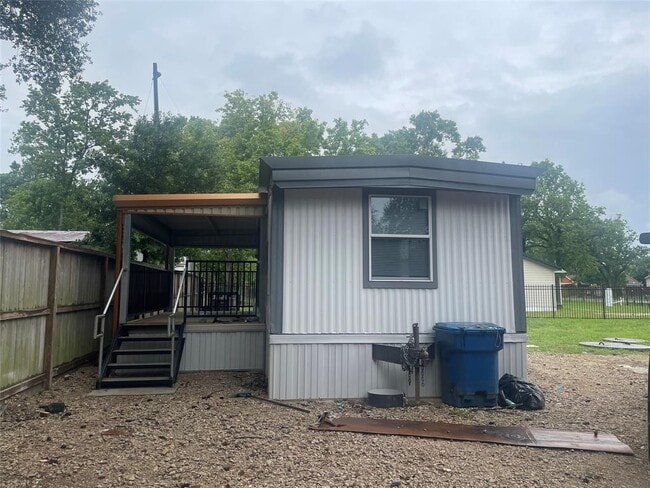 property at 2214 Myra St