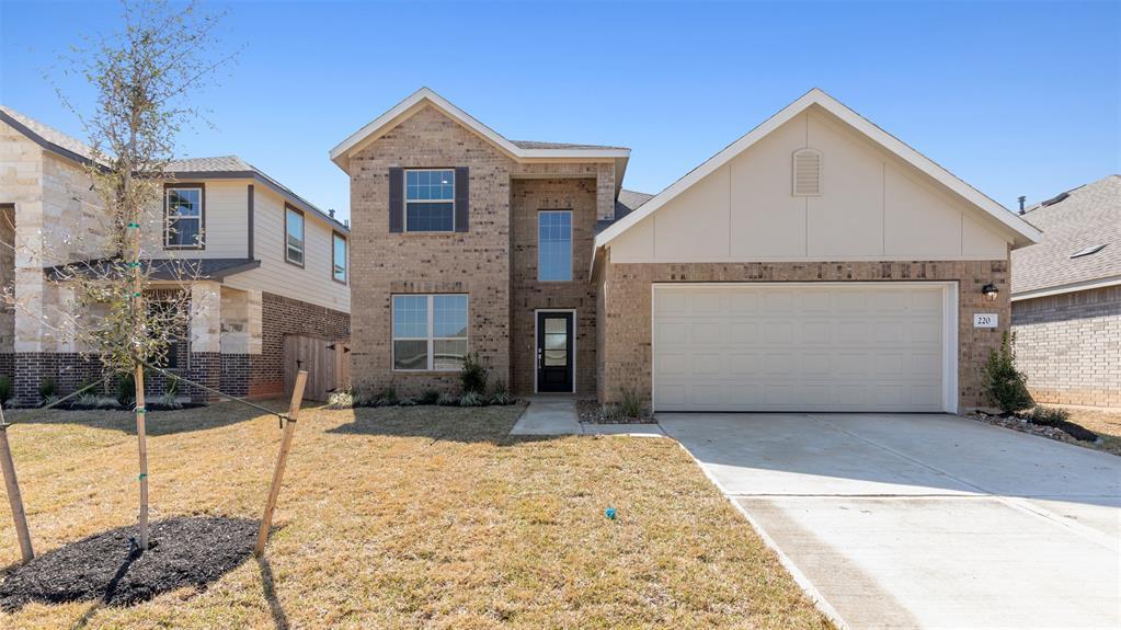 220 Ashley Br St in Magnolia, TX - Building Photo