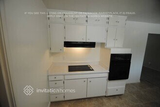 4736 Cameron Ranch Dr in Carmichael, CA - Building Photo - Building Photo