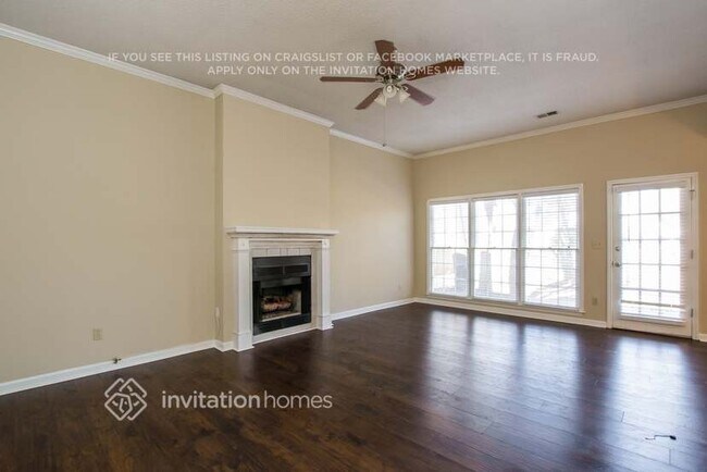 3475 Whisperwood Ct NW in Marietta, GA - Foto de edificio - Building Photo