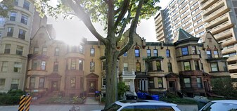 1489 Beacon St in Brookline, MA - Building Photo