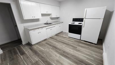 10507-10102 102 Ave in Fort St John, BC - Building Photo
