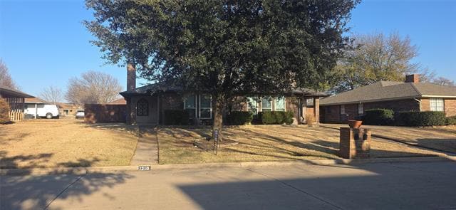 property at 1210 Fairhaven Dr