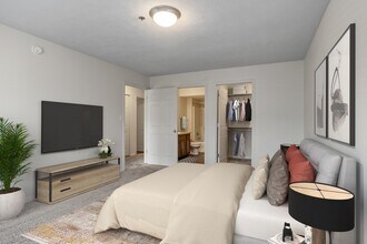 Eagle's Nest Apartments in Grandville, MI - Building Photo - Building Photo
