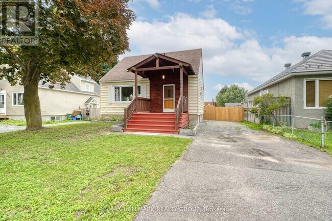 354 Jean Talon St in Ottawa, ON - Building Photo - Building Photo