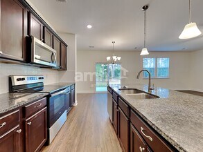 308 Bering Ln in Summerville, SC - Building Photo - Building Photo