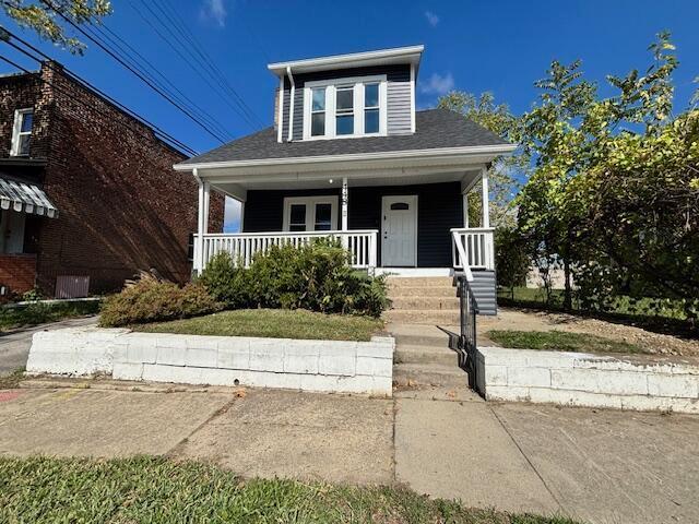448 E Woodrow Ave in Columbus, OH - Building Photo