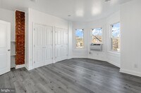 5036 Walnut St photo'