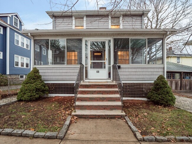 68 Apthorp St in Quincy, MA - Building Photo - Building Photo