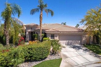 47005 Vía Antibes in La Quinta, CA - Building Photo - Building Photo