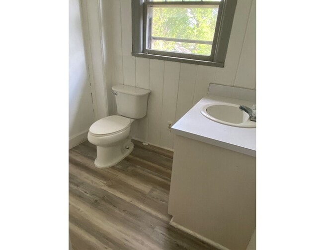 4117 E Lewis St in Wichita, KS - Building Photo - Building Photo