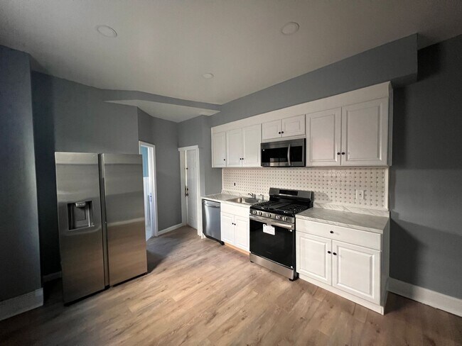 144-19 101st Ave in Queens, NY - Building Photo - Building Photo