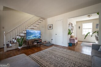 1449 S Milledge Ave in Athens, GA - Building Photo - Building Photo