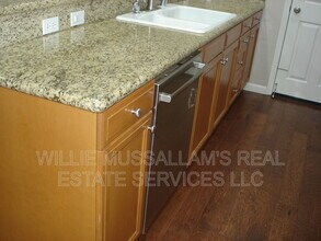 284 W St Francis Ave in Mountain House, CA - Building Photo - Building Photo