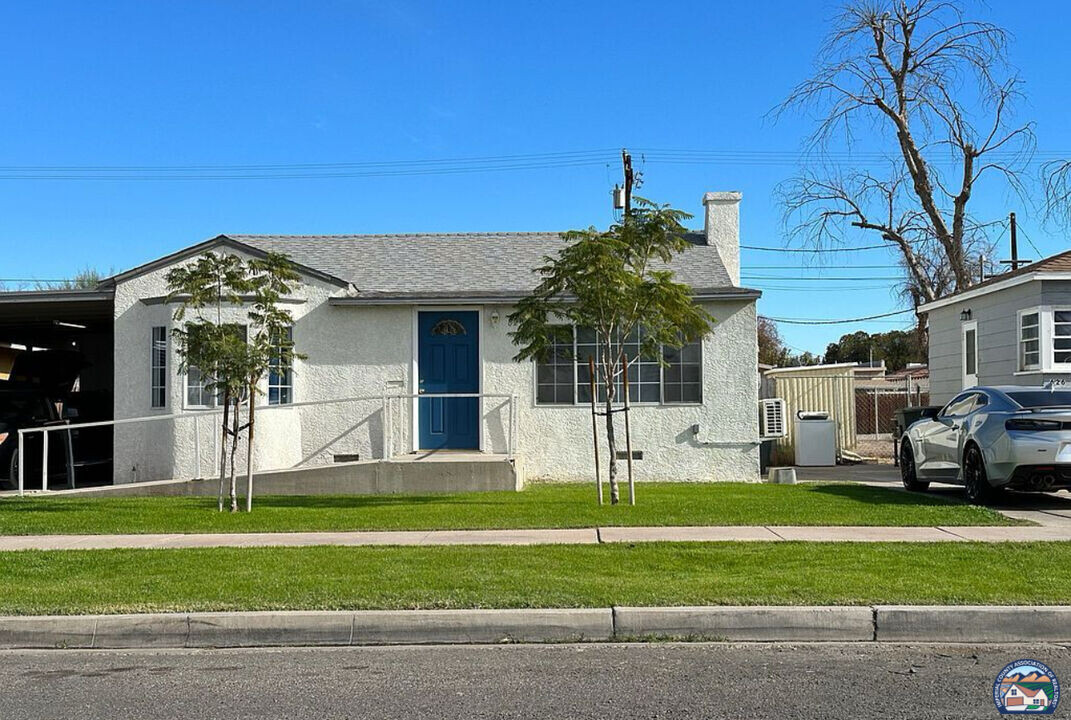 620 South 2nd Street in Brawley, CA - Building Photo