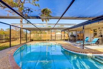 3310 Siesta Dr in Venice, FL - Building Photo - Building Photo