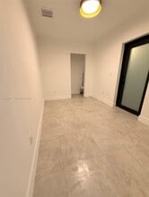 911 79th Terrace in Miami Beach, FL - Building Photo - Building Photo