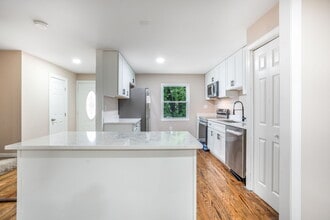 3671 Waterwheel Sq in Randallstown, MD - Building Photo - Building Photo