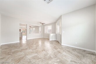 2938 Sapphire Shores St in Las Vegas, NV - Building Photo - Building Photo