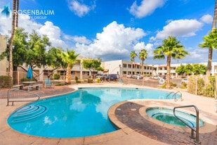 Sierra Madre Condos in Tucson, AZ - Building Photo