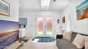 2608 Overland Ave in Lancaster, CA - Building Photo