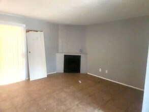 1548 W Sahuaro Dr in Phoenix, AZ - Building Photo - Building Photo