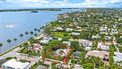 194 Almeria Rd in West Palm Beach, FL - Building Photo - Building Photo