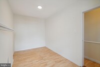 2629 E Madison St photo'