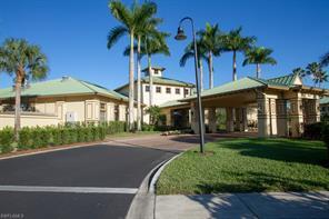 3950 Loblolly Bay Dr-Unit -3-403 in Naples, FL - Building Photo - Building Photo