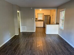 2229 S Milledge Ave in Athens, GA - Building Photo - Building Photo