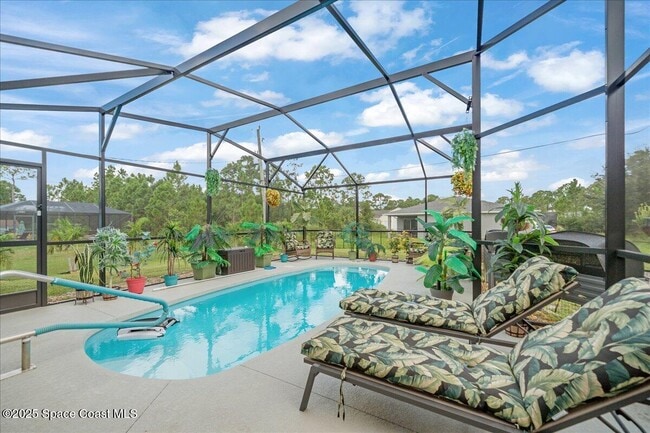 property at 487 Dadeville St SE