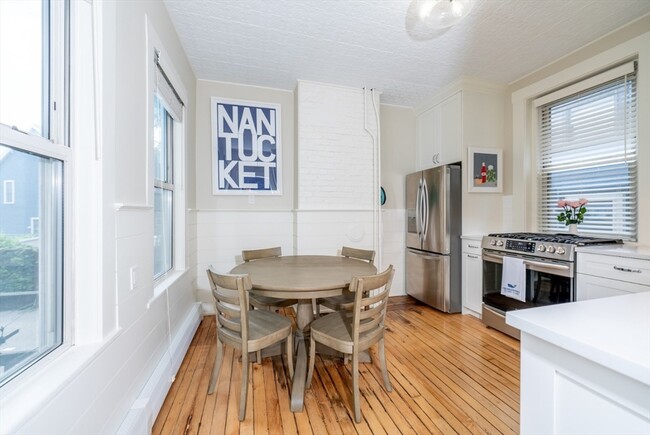 5 Ellwood St in Boston, MA - Building Photo - Building Photo