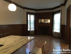849 Beacon St in Boston, MA - Building Photo - Building Photo