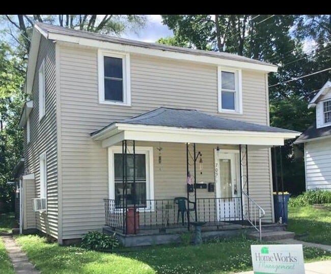 property at 709 Ann St