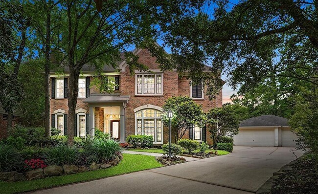 property at 71 Ivory Moon Pl
