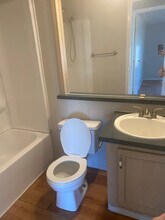 151 White Oak Rd in Greenville, SC - Foto de edificio - Building Photo